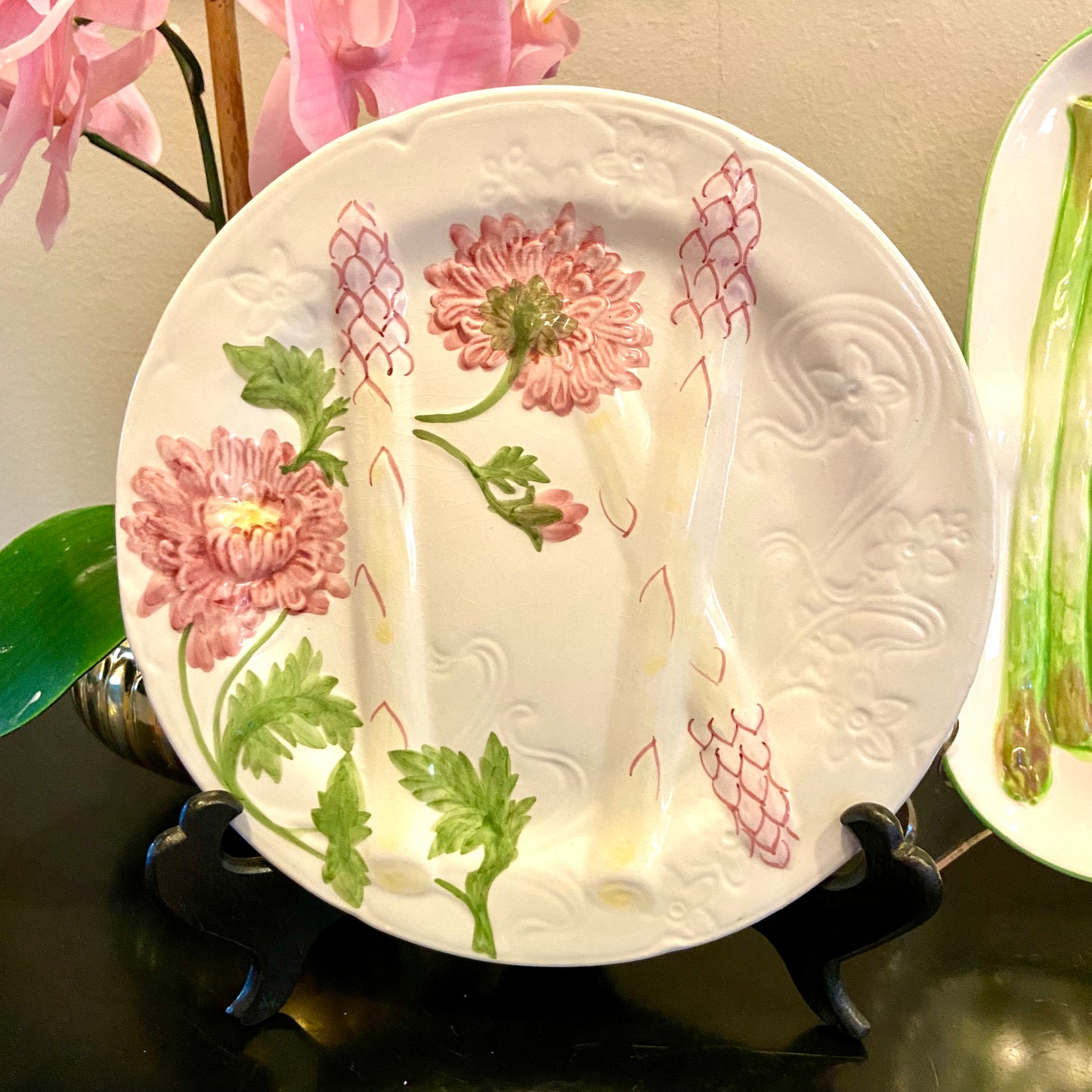 Set of 2 majolica style asparagus platter and plate